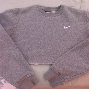 Nike cropped crew neck